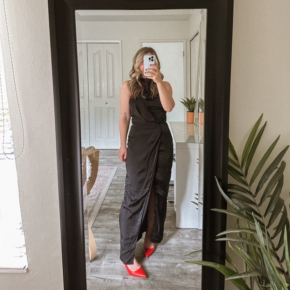 NWT Vici Halter Neck Satin Maxi Dress